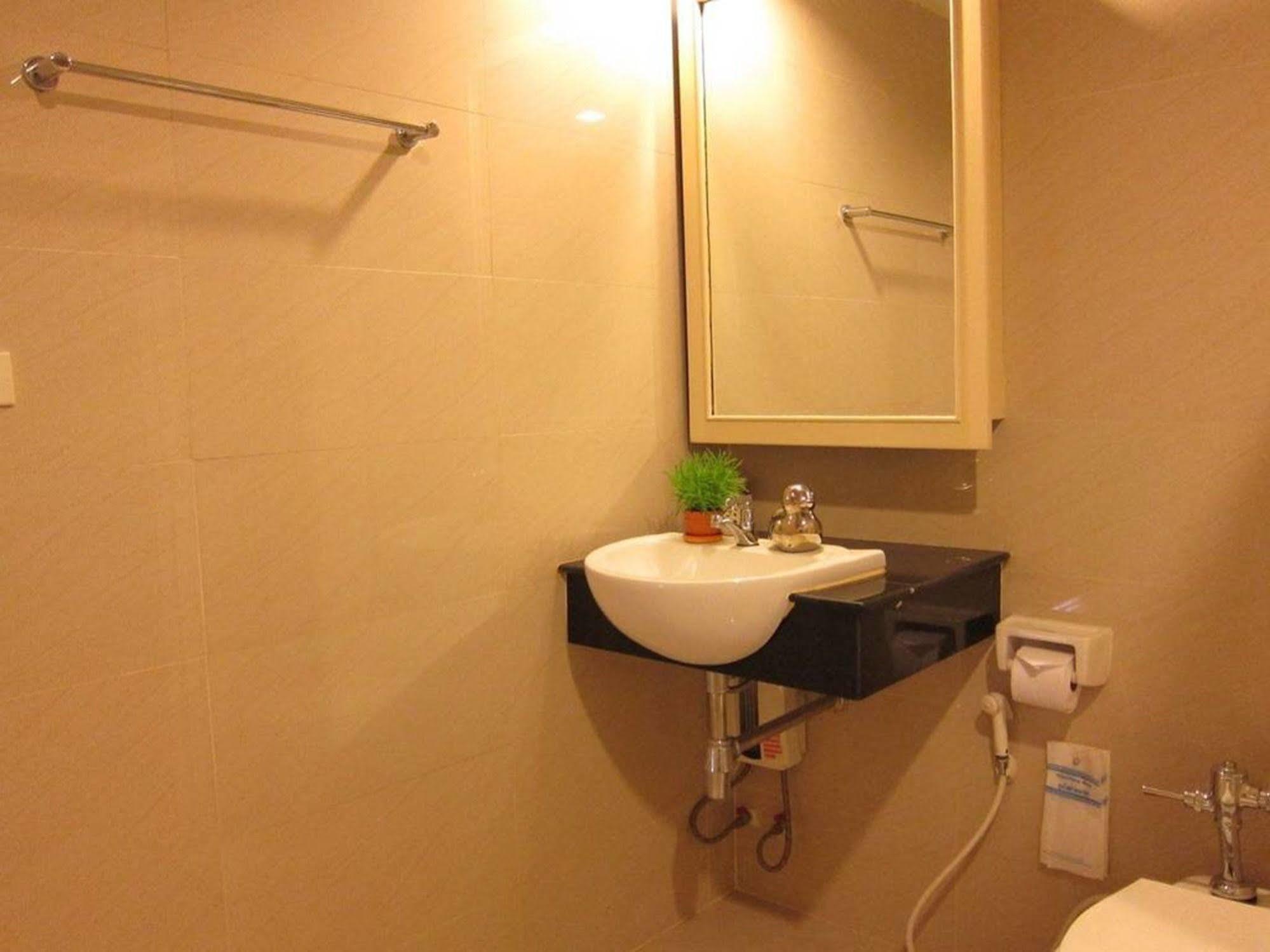 Hotel Fa Dragon Chiang Mai Zewnętrze zdjęcie